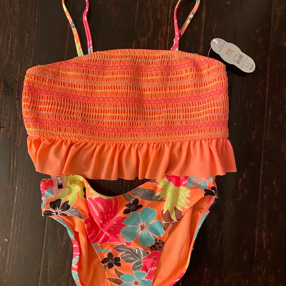 Girls bathing suit
